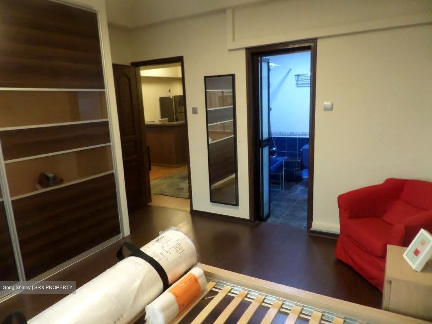 International Plaza (D2), Apartment #566463701